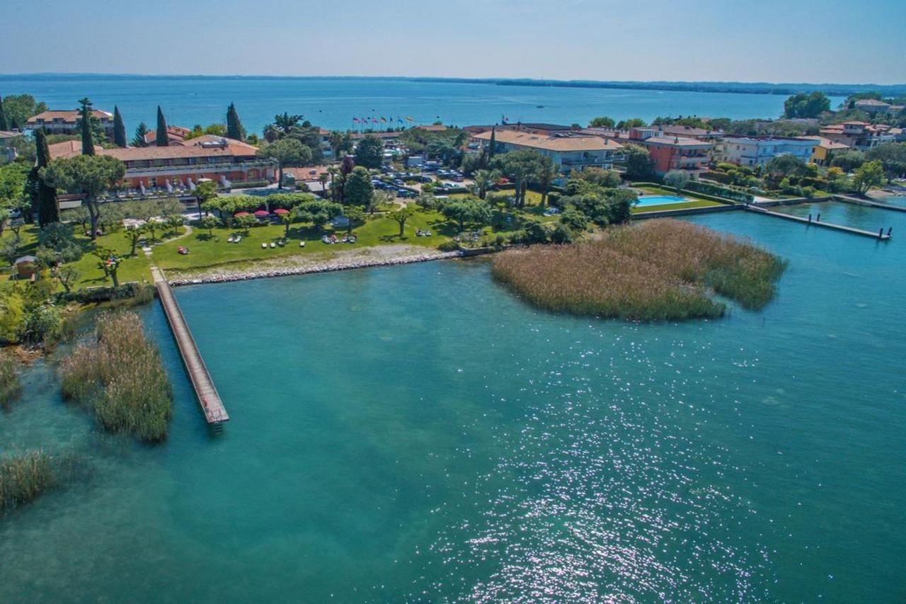 Hotel La Pauel Sirmione Exterior photo