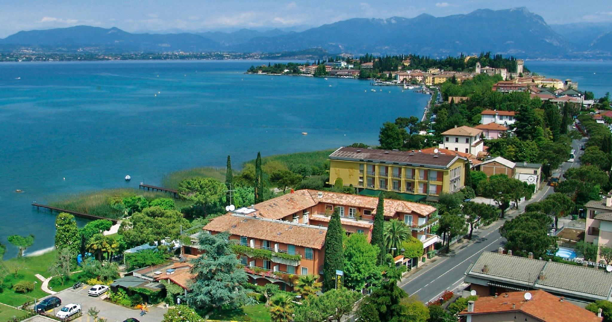 Hotel La Pauel Sirmione Exterior photo