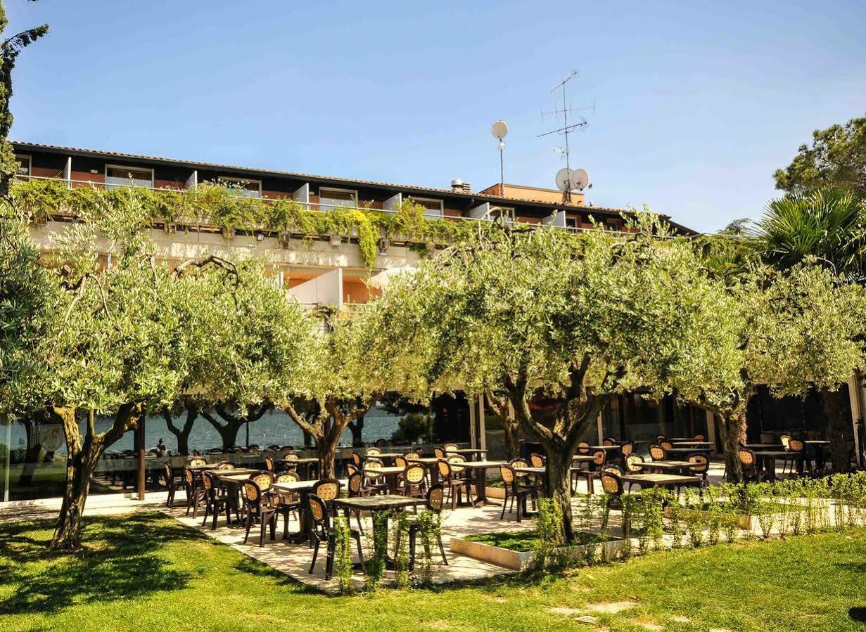 Hotel La Pauel Sirmione Exterior photo